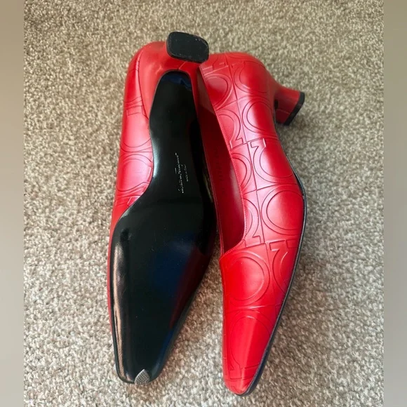 Salvatore Ferragamo Red Heels - Picture 5 of 6